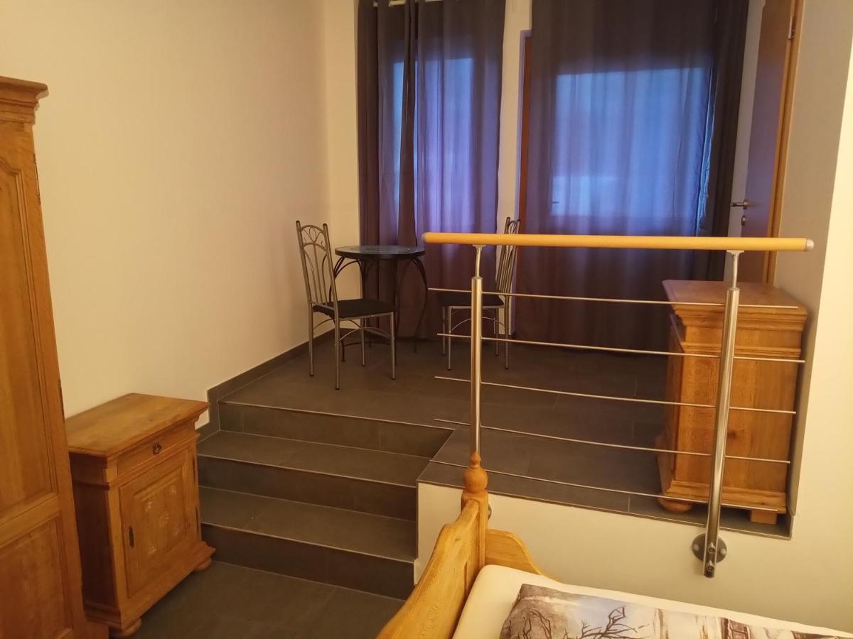 Sonnenhof Apartment Weilmunster Exterior photo